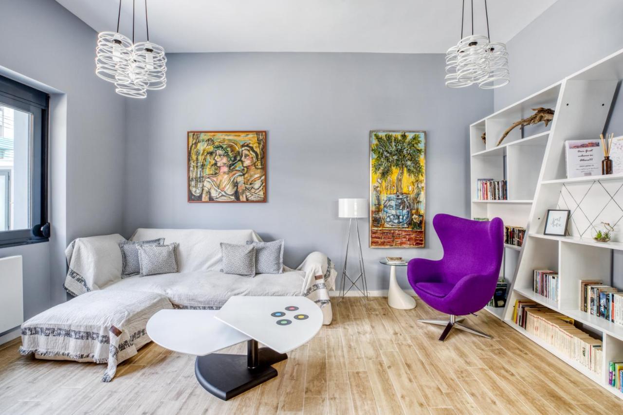 Spacious Flat With Courtyard And Private Parking! Athens Exterior photo